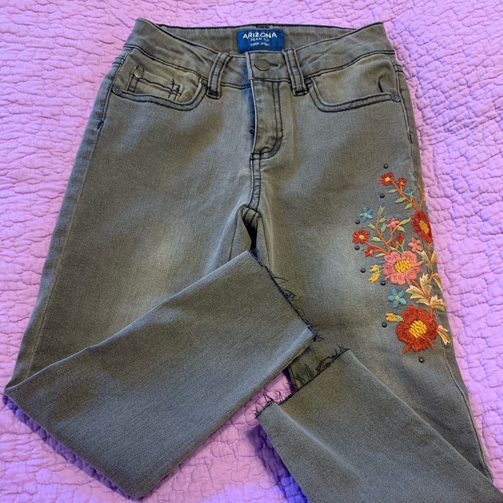 Arizona grey ankle length skinny jeans